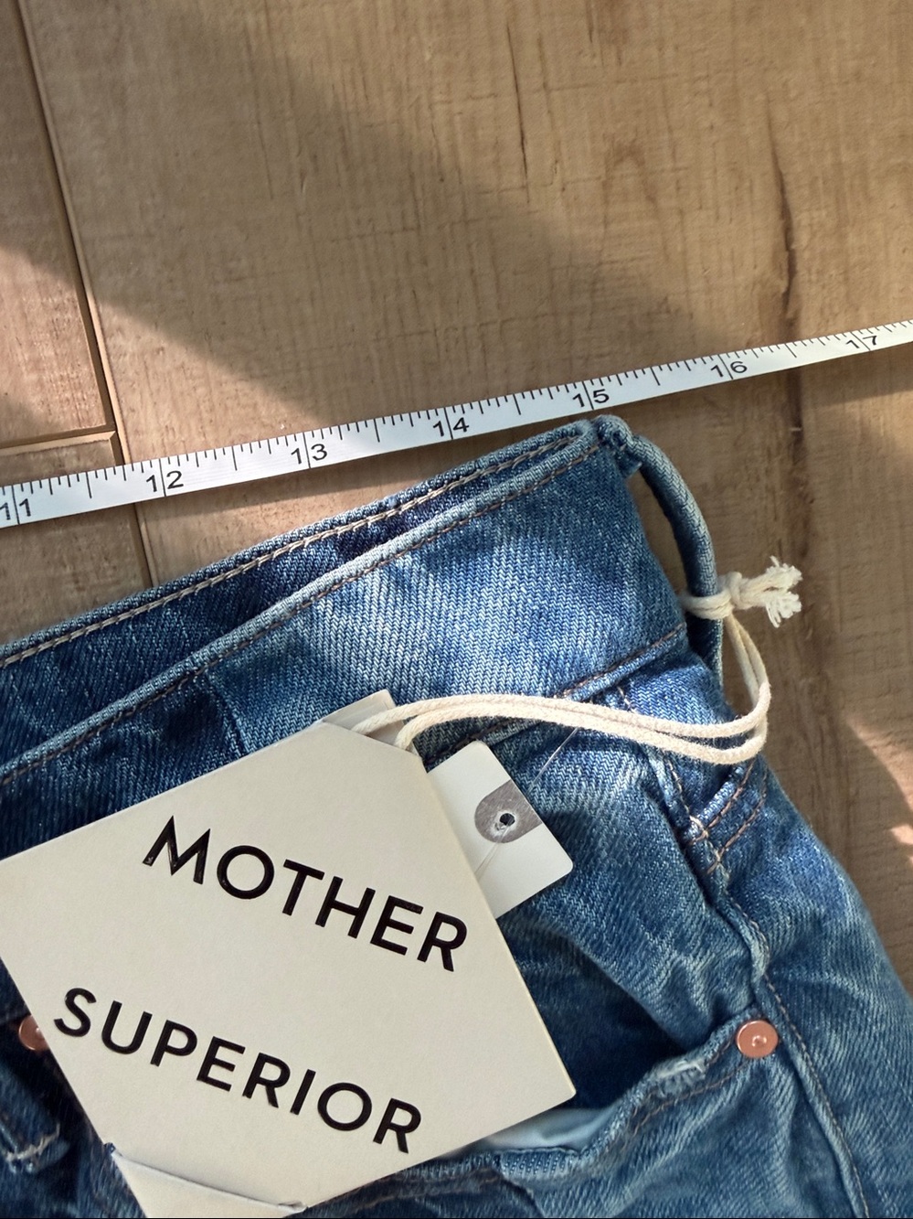 MOTHER The Tux Sidestepper Sneak Fray High-Rise Wide-Leg Jeans- NWT -Size 30 - Picture 13 of 14